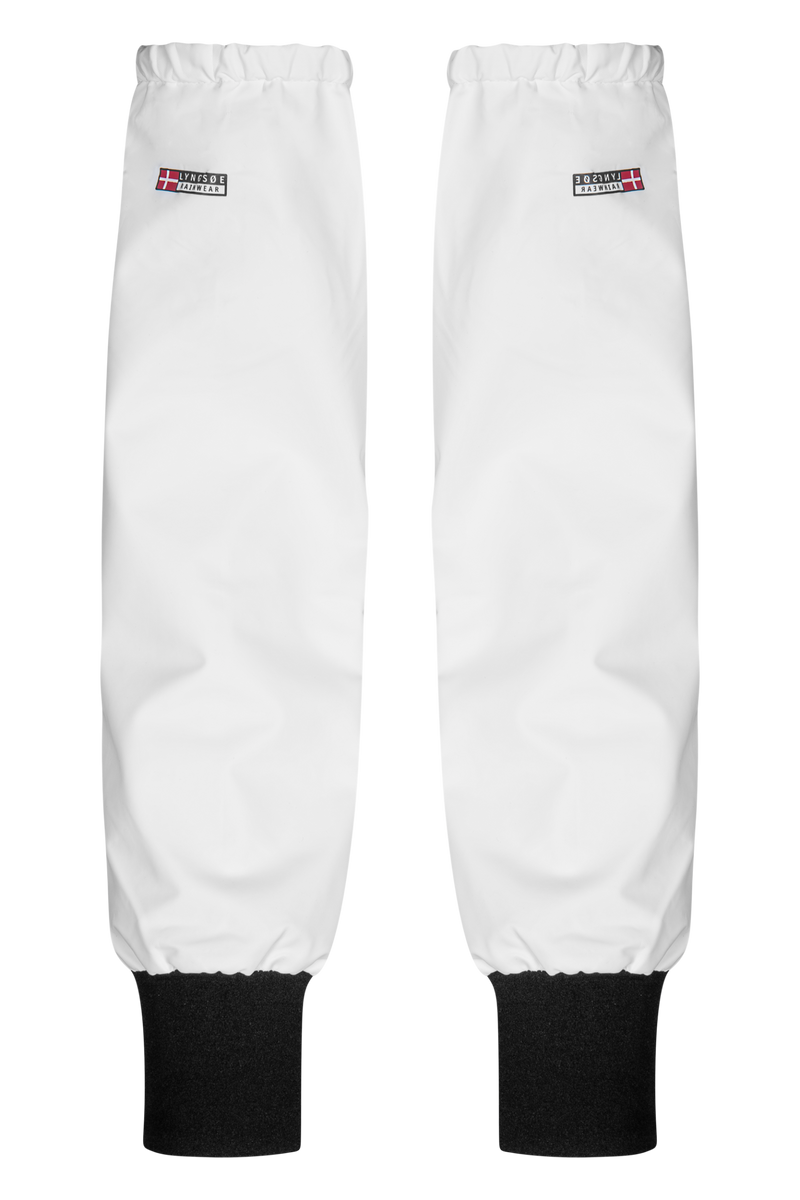 https://lyngsoe-rainwear.dk/wp-content/uploads/2019/04/LR1125-04_Loose_sleeves_white_-_neoprene_38-1-1600x2400.png